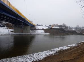 Budowa mostu na rzece Tanew w miejscowości Ulanów w km 8+540