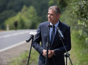 Zdjęcie przedstawia uczestnika wydarzenia