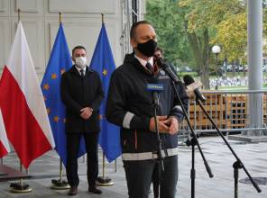 Zdjęcie przedstawia uczestników wydarzenia