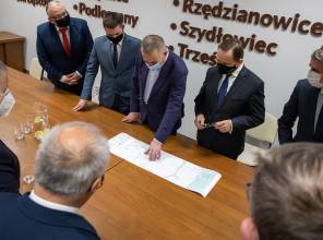 Zdjęcie przedstawia uczestników wydarzenia