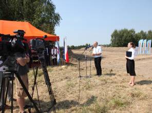 Zdjęcie przedstawia uczestników wydarzenia