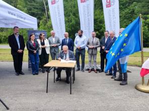 DW 892 Radoszyce - granica państwa