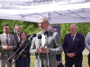 DW 892 Radoszyce - granica państwa