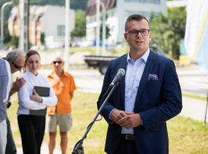 Zdjęcie przedstawia uczestników wydarzenia