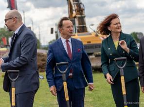 Będzie dwujezdniowa droga do lotniska