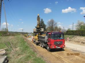 Zdjęcie przedstawia prace budowlane przy realizacji inwestycji