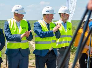 Zdjęcie przedstawia uczestników wydarzenia