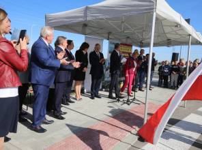 Zdjęcie przedstawia uczestników wydarzenia