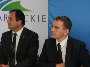 Zdjęcie przedstawia uczestników wydarzenia