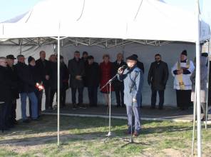 Zdjęcie przedstawia uczestników wydarzenia