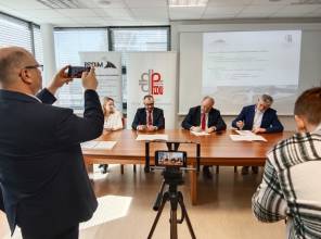 Modernizacja DW 895 Uherce Mineralne - Orelec