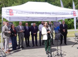 DW 892 Radoszyce - granica państwa