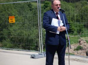 Zdjęcie przedstawia uczestnika wydarzenia